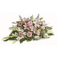 Our traditional funeral casket flowers & service are second to none. Funeral Flowers Perth