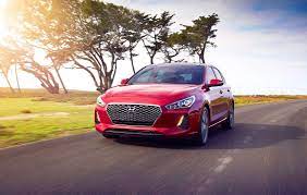 2019 Hyundai Elantra Gt Features Specs And Performance Hyundai Elantra Elantra Hyundai