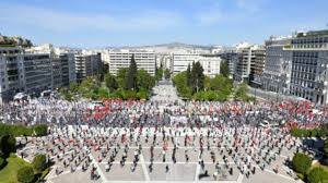 «αυτή την εργατική πρωτομαγιά του 2020 τη γιορτάζουμε μέσα στις ειδικές δύσκολες συνθήκες της πανδημίας του. Oloklhrw8hke H Sygkentrwsh Sto Syntagma Gia Thn Ergatikh Prwtomagia