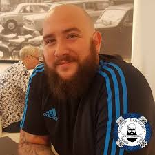 Can a business executive membership allow staff to make purchases