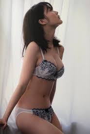 生田 絵梨花 下着