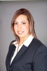 About Elizabeth Vera, REALTOR®