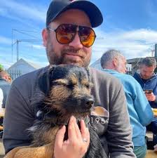 I've been taking cooler showers lately. Temperature-wise, not  attitude-wise. How hot a shower do you take? Descriptions of heat are fine.  No need for pictures.