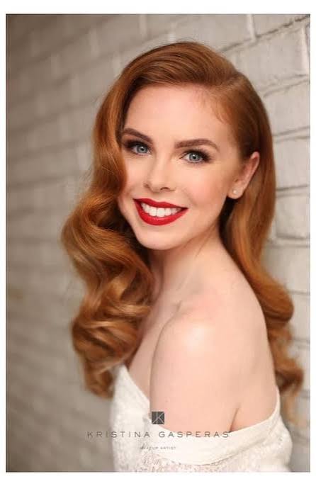 Classic waves hair wedding | 60s waves hairstyles, Old hollywood hair wedding, Old Hollywood red lipstick