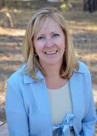 Danielle Eversole's Instagram, Twitter & Facebook