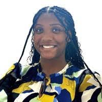 Briana Wynn's Instagram, Twitter & Facebook