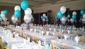 Provided wood designer chiavari chairs fit the rustic theme perfectly. Wedding Event Designs Low Cost Seeur