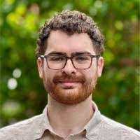 Janet Seery's Instagram, Twitter & Facebook