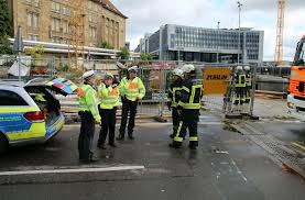 Wie wird das wetter heute in bahnhof feuerbach? Dieser Teil Der Stuttgart 21 Baustelle Beim Hauptbahnhof Wurde Vom Unwetter Geflutet In Unserer Bildergalerie Sehen Sie Weitere Fotos Von Aufraumarbeiten Stuttgarter Nachrichten