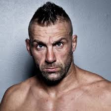 Dave Dalgliesh vs. Dion Staring, It's Showtime 15