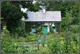 Ich wünsche euch ein sonniges und gesundes wochenende, gudrun. Ein Kleines Haus Mit Garten Foto Bild Landschaft Garten Parklandschaften Ireland Bilder Auf Fotocommunity