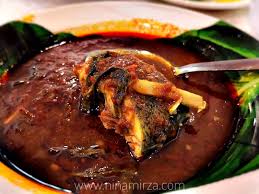 Anda harus coba menu asam pedas yang juga sering disebut dengan asam padeh. Buffet Ramadhan 2020 Murah Sedap Noranom Catering Gallery Mufors Asam Pedas Nina Mirza