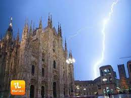 ➤il meteo di domani e fino al 4 luglio 2021: Meteo Milano Oggi Temporali E Schiarite Venerdi 9 Sereno Sabato 10 Sole E Caldo Ilmeteo It