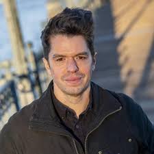 Like, Comment, Subscribe: A Q&A with Mark Bergen, MPP'12,