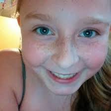 Ashley Derosier's Instagram, Twitter & Facebook