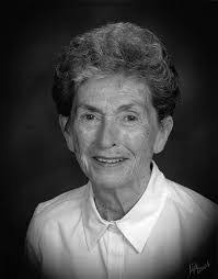 Elizabeth Metts's Instagram, Twitter & Facebook