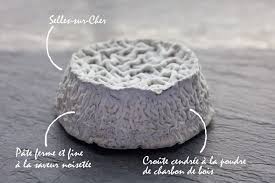 Fromages De Chevre Aop Du Centre Et Val De Loire Delices Fromage De Chevre Val De Loire Gastronomie