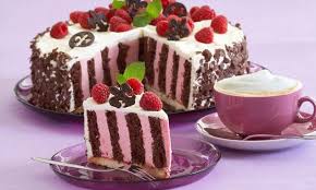 Himbeer Streifentorte Rezept Kuchen Und Torten Rezepte Kuchen Und Torten Kuchen Ohne Backen