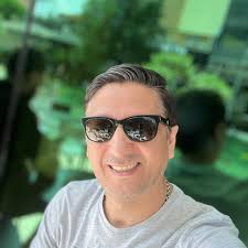 My first sire, first neckthrough and first six string :D