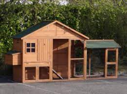 Bei gartenhäusern mit flachdach und pultdach empfiehlt es sich die dachpappe nach ca. Kaninchenstall Holiday Large Mit Anbau Auslauf