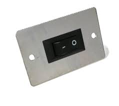 12V On/Off Rocker Switch with Chrome Wall Plate