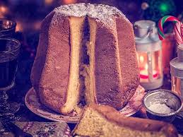 Anstelle billiger margarine wird für den kuchen z.b. Panettone Pandoro Kaufen Italienischer Weihnachtskuchen Gustini Gustini Feinkost