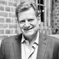 Max Bonnell's Instagram, Twitter & Facebook