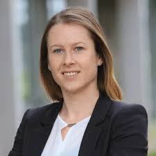 Lisa Becherer's Instagram, Twitter & Facebook