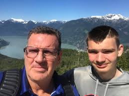 Barry Beck's Instagram, Twitter & Facebook