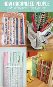 So Organisieren Sie Geschenkpapier Forchristmas Geschenkpapier Organisieren Sie Bastelzimmer Organisieren Geschenkpapier Aufbewahrung Geschenkpapier
