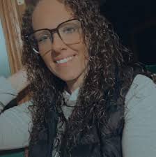 How soon y'all think she'll lamb? 🙃