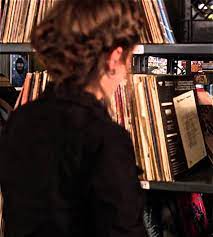 Back Of Braided Bun Pitch Perfect Beca Pitch Perfect Pitch Perfect Beca Film Pitch Perfect