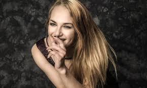What Kind Of Girls Do Guys Like Most 10 Things A Guy Wants what kind of girls do guys like most