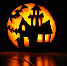 Wir haben für euch 3 x eule vorlage zum ausdrucken. Geisterhaus Kuerbis 2b 2010 Kurbisse Schnitzen Halloween Kurbis Schnitzen Kurbisschnitzereien