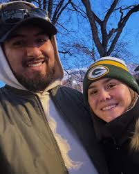 Lovin' you is easy🩶