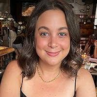 Donna Rigg's Instagram, Twitter & Facebook