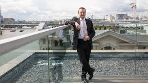 Stuart Fuller, uncommonly global lawyer working