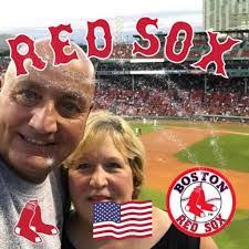 Carl Hoop's Instagram, Twitter & Facebook