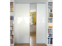 Ob für den luxuriösen loft oder das kleine zuhause, die schiebetür bietet für beides ungeahnte vorzüge. Eine Stimmige Losung Urbana Mobel