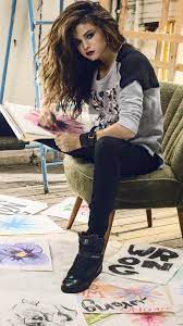 Selena Gomez Pictures For Iphone 7 2