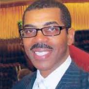 Stephen-Bronson-Swimmer-Photo-sq