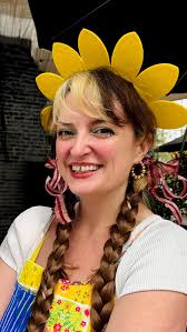 In case you were wondering, yes Maya Rudolph is just as wonderful in person  as you'd hoped!⁠⠀ ⁠⠀ Thank you @liam.mooore for bringing me