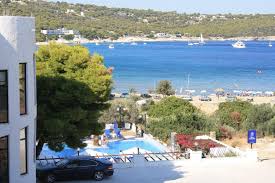 Η πρώτη παραλία στον αργοσαρωνικό που έλαβε τη συγκεκριμένη βράβευση εν έτει 2013. Hotel Blue Fountain Agia Marina Aiginas Enhmerwmenes Times Gia To 2021