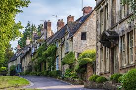 There is plenty to do elsewhere in the county. 10 Most Picturesque Villages In Oxfordshire Head Out Of London On A Road Trip To The Villages Of Oxfordshire Go Guides