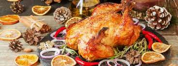 The traditional christmas dinner is roast turkey with vegetables and christmas pudding. Top 5 Alternative Christmas Dinners From Around The World Wanderlust
