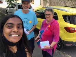 Chesham & amersham has an electorate of 72,542 people. Ntyy0h4q8hljm