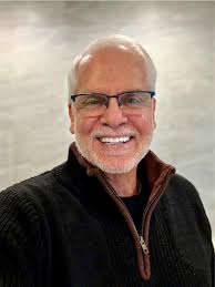 Profile for Dr. Peter Robbins