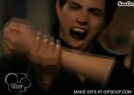 How old is mason from my babysitters a vampire? My Babysitter S A Vampire Gif Jesse My Babysitter S A Vampire Vampire My Crush