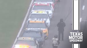 How many flags are there and what is indicated by each flag? Cup Series Race Red Flagged At Texas Due To Rain Nascar