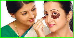 Let it dry for 30 minutes. 25 Best Homemade Herbal Beauty Recipes For Glowing Skin